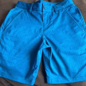 NWOT Under Armour Boys Golf Shorts/Dress Shorts